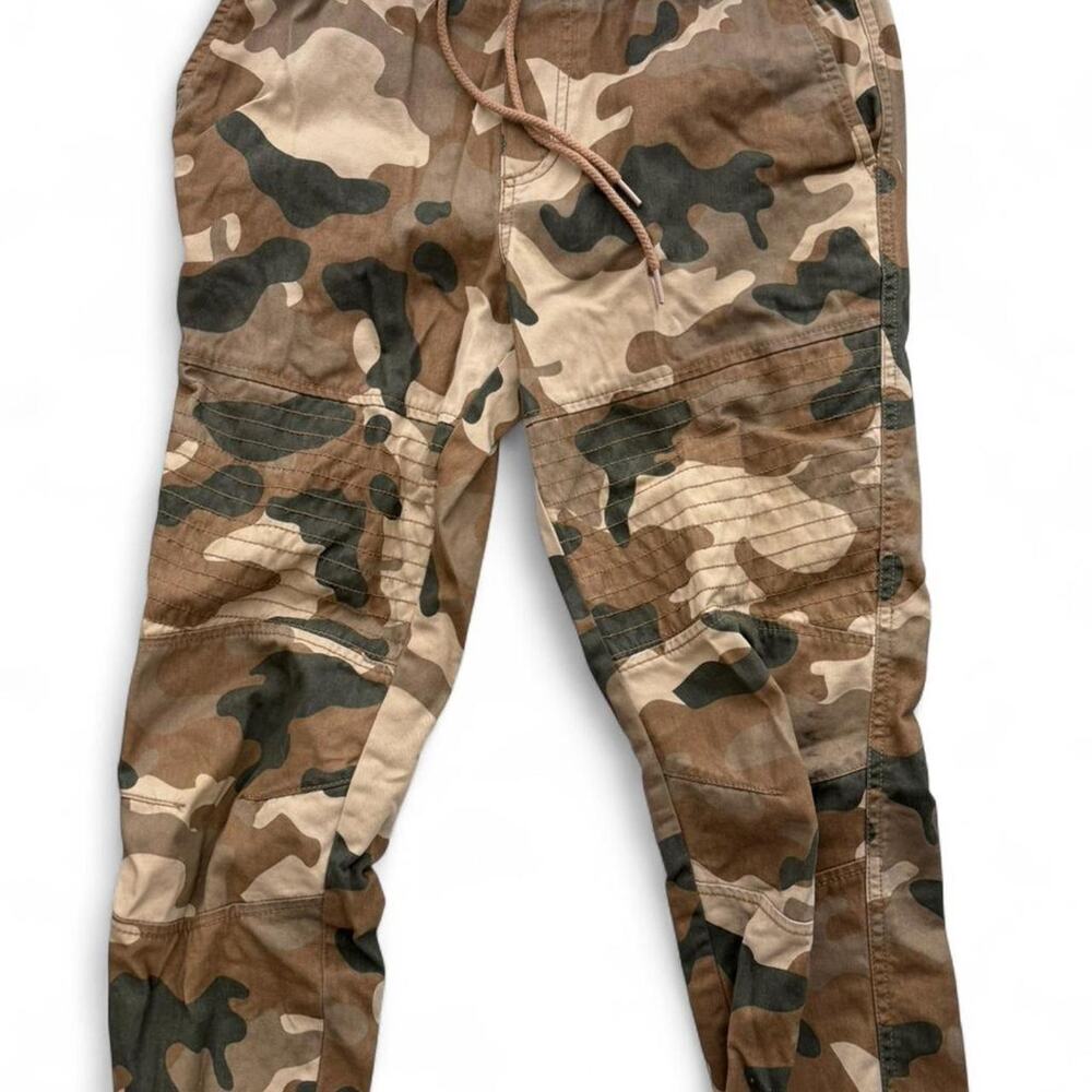 Camo cargo pants